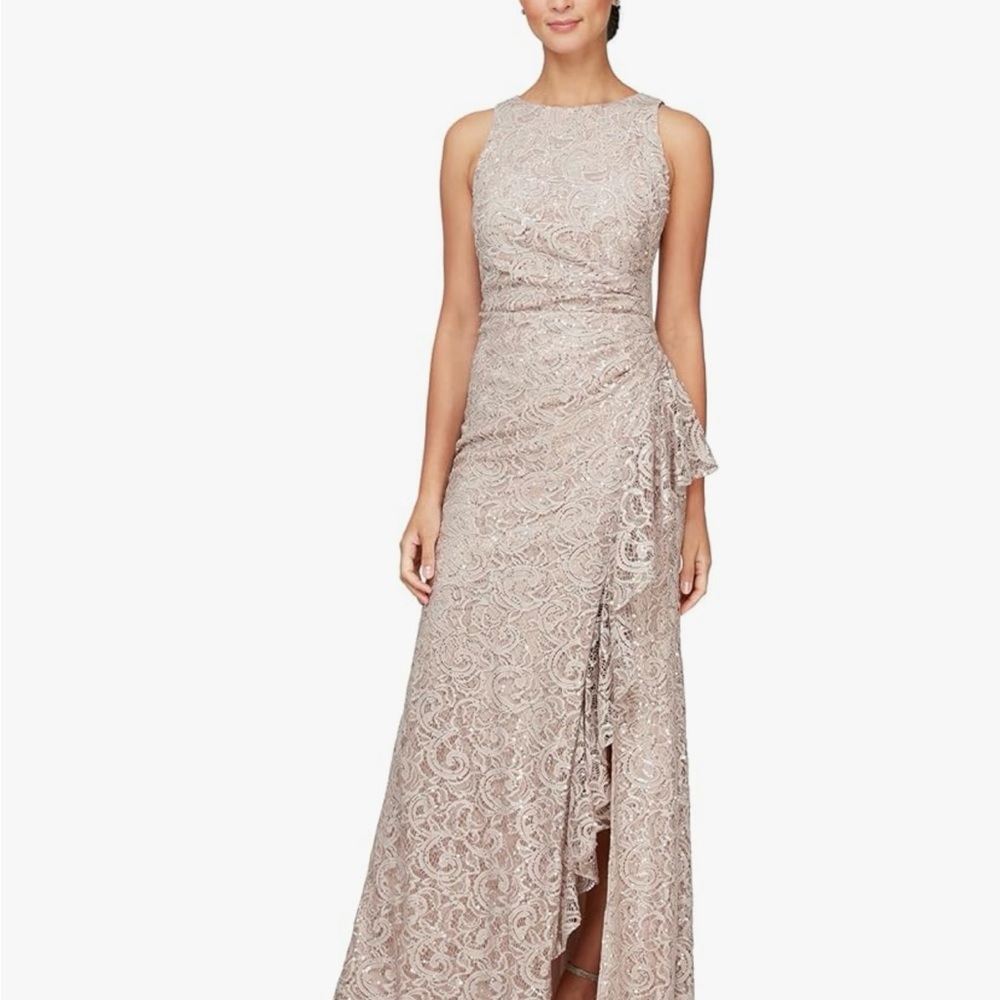 NWT Alex Evenings Lace Sleeveless Gown in Beige